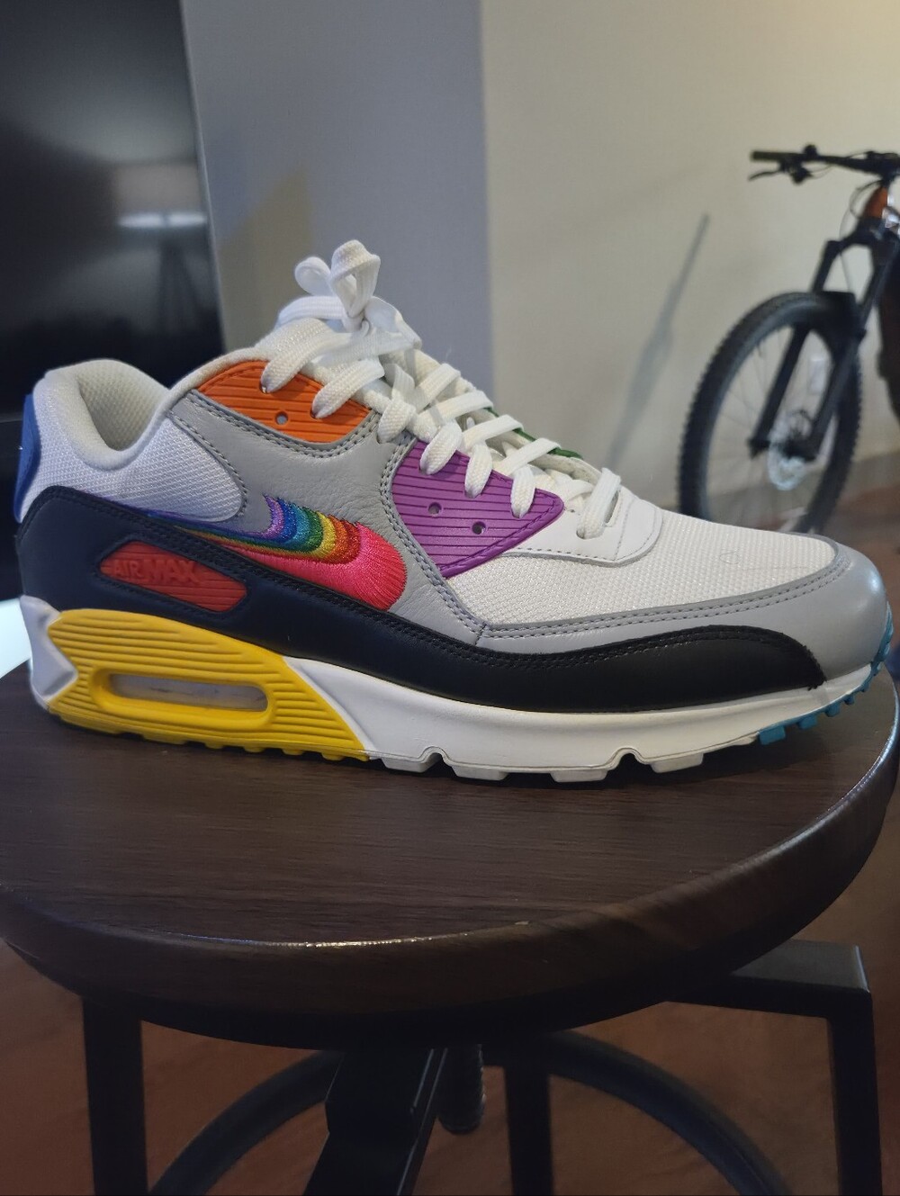 Nike Men Air Max 90 Size 10.5